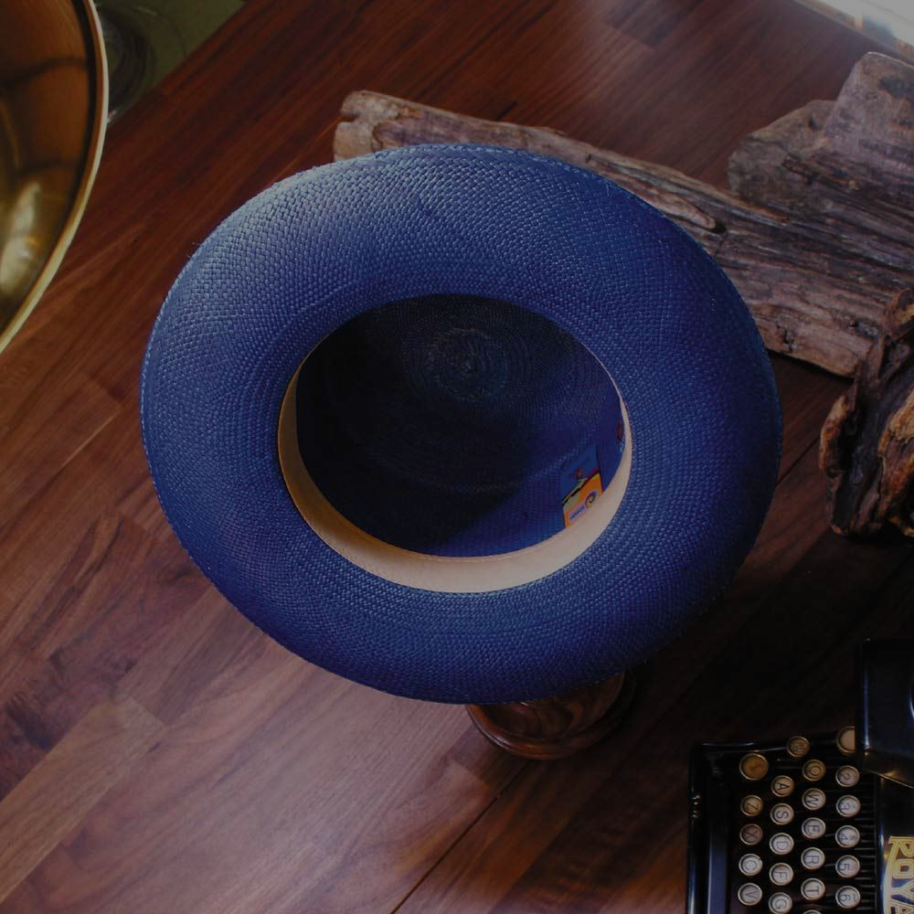 購入は認定ストアでお買い求めください。