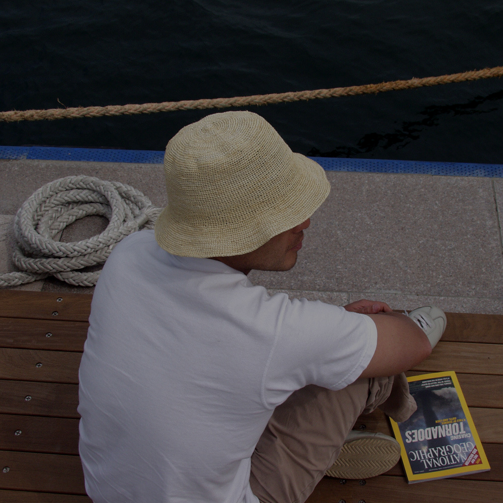 男性女性問わずに被れるユニセックスモデル